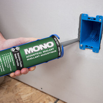 درزگیر آکوستیک چیست؟ کاربرد در در و پنجره