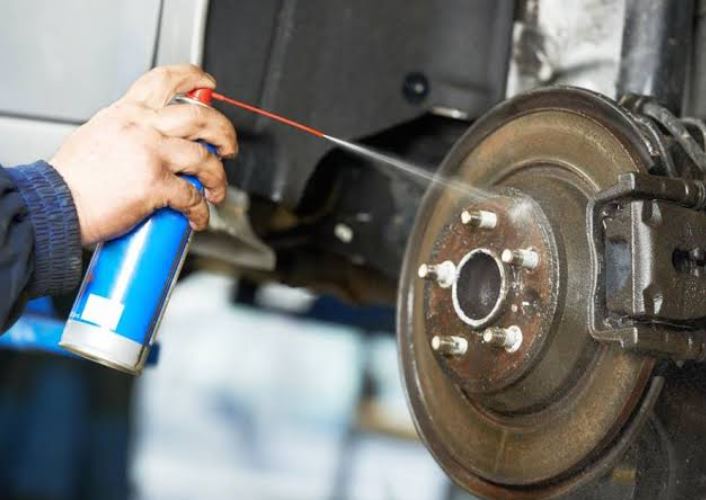چگونه با یک اسپری زینک، از خسارت‌های میلیاردی خوردگی جلوگیری کنیم؟